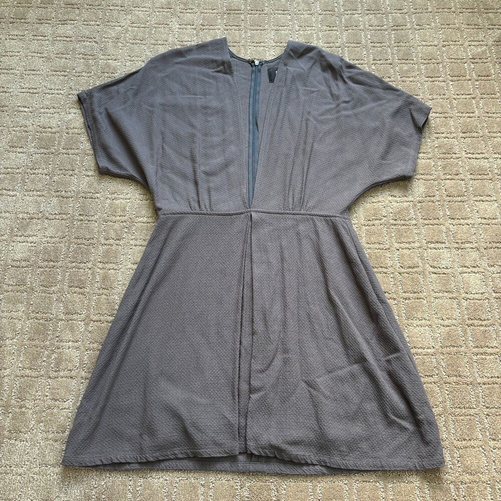Reformation Mini Dress Women's Sz 4 Gray Short Sleeve V Neck Recycled Minimalist